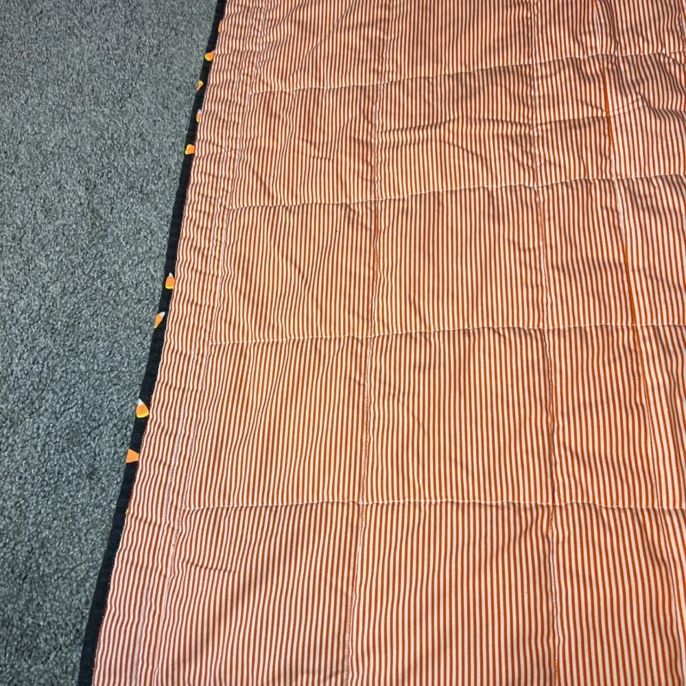 vtg Handmade quilt Autumn Scarecrow Throw Blanket fall‎ patchwork cozy harest